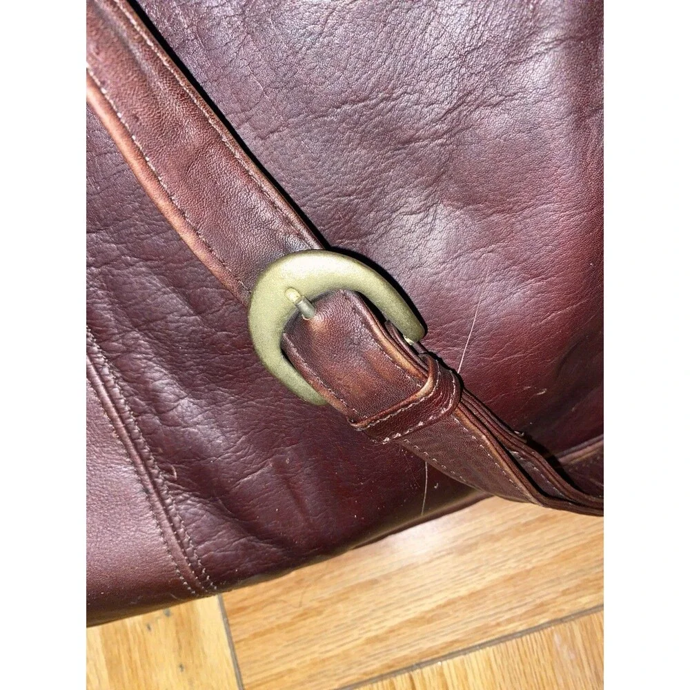 FRYE 100% Genuine Leather Messenger Bag, Dark Brown (Unisex) Butter Soft Strap - Picture 7 of 15